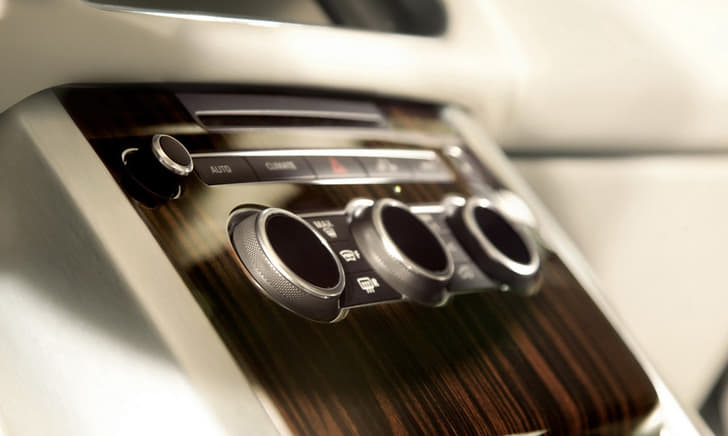 New 2014 Land Rover Range Rover photos